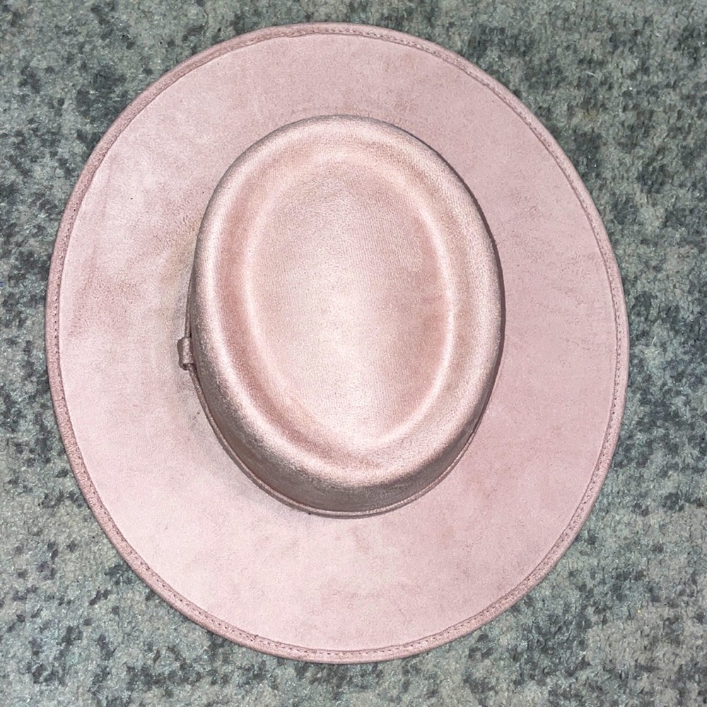 Fedora Mauve Pink Like New